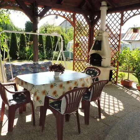 Privat Karol Appartement Bešeňová